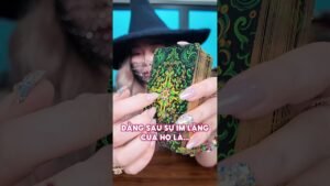 Leia mais sobre o artigo Đằng sau sự im lặng của họ là… #tarot #duongtarot #tarotreels #tarotvietnam #tarotonline #tinhyeu