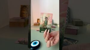 Leia mais sobre o artigo Itt jön amire vártál! 💛 Május 8-10 #tarot #taro #üzenetek #szerelmesuzenet #jóslás #tarotkártya
