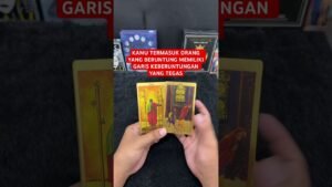 Leia mais sobre o artigo KAMU TERMASUK ORANG YANG BERUNTUNG MEMILIKI GARIS KEBERUNTUNGAN YANG TEGAS #tarot #tarotreading