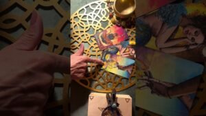 Leia mais sobre o artigo KIM DLA NIEGO JESTEŚ 💕 #shortvideo #shortsvideo #shortsviral #tarot #wróżba #tarotreading #tarotcard