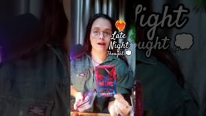 Leia mais sobre o artigo Late Night Thought Of Your Partner Deep Romantic Feeling Of U #tarot #love#latenightthoughts#shorts