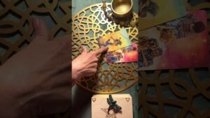 Leia mais sobre o artigo MASZ WIADOMOŚĆ OD NIEGO ❤️ #shortsvideo #shortsviral #shortvideo #tarot #wróżba #tarotreading