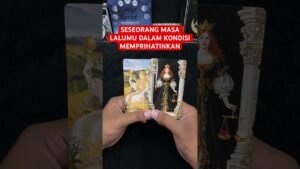 Leia mais sobre o artigo SESEORANG MASA LALUMU DALAM KONDISI MEMPRIHATINKAN #tarot #tarotreading