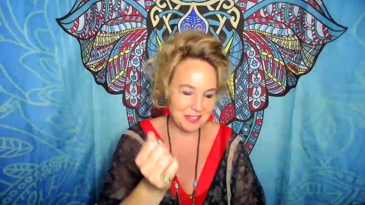 No momento, você está visualizando Today’s Tarot 5/23 & 24: Rose colored glasses are off…& a DM is taking full accountability