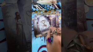 Leia mais sobre o artigo #таро #tarot #онлайгадание #лунушка #таролог #гадалка #гаданиетаро