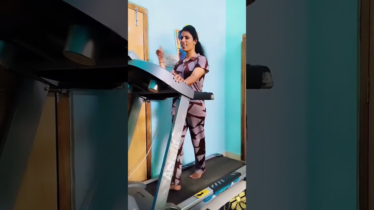 No momento, você está visualizando 😜afternoon Vibes 🤨🤔#radhakrishna #tarot #shortvideo #viral