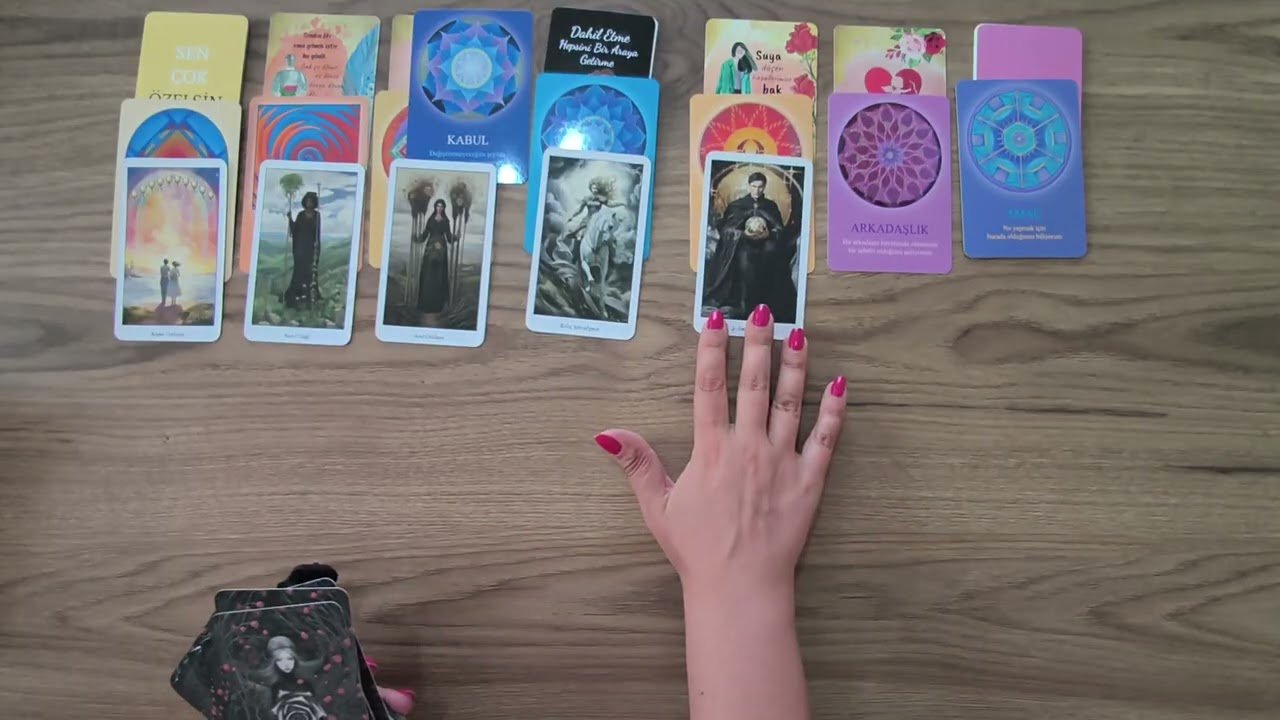 No momento, você está visualizando Aklındaki kişi konuşamıyor! #tarot #aklımdakikişitarot