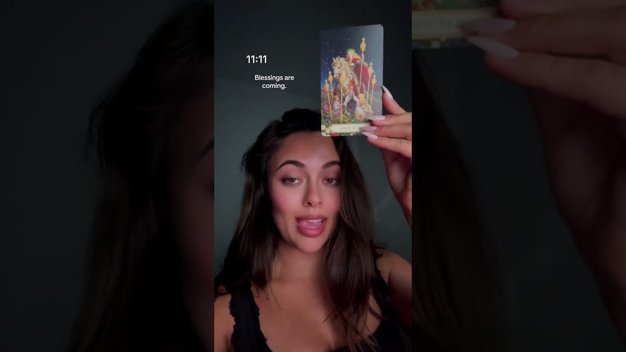 No momento, você está visualizando Claim it. Link in bio to book tarot card reading #manifestation #tarot #love