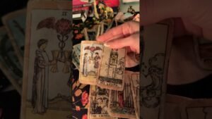 Leia mais sobre o artigo ✨Czy warto dać szansę tej osobie?🥰❤️✨ #miłość #tarot #bliźniaczepłomienie #bratniedusze