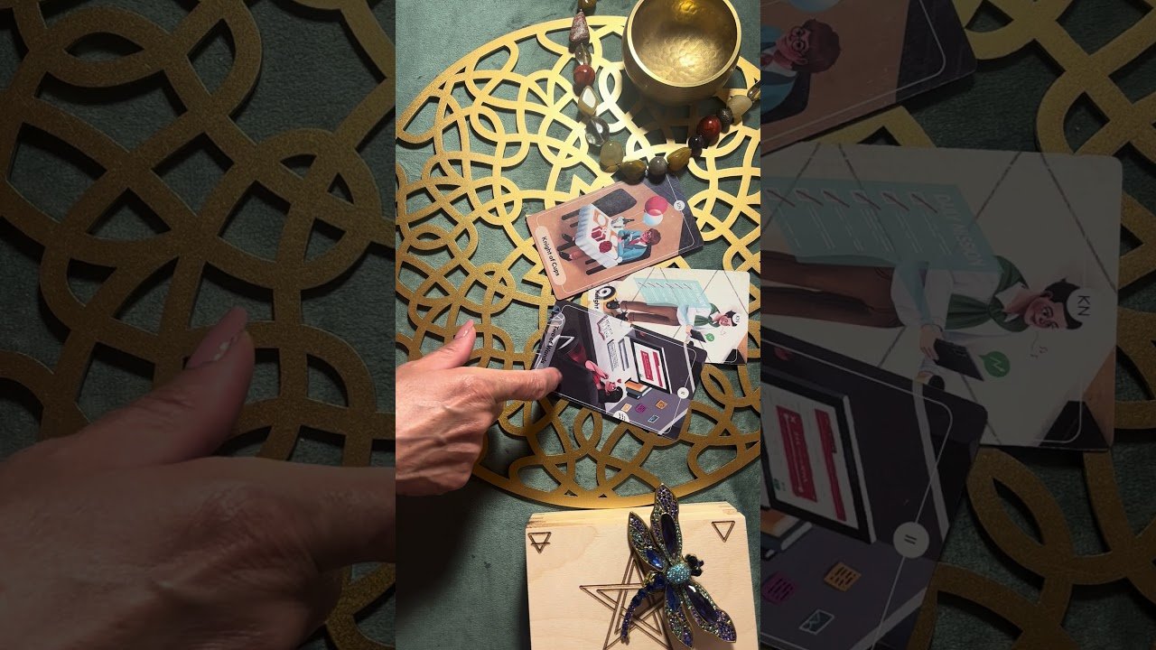 No momento, você está visualizando KTO JEST TOBĄ ZAUROCZONY😍 #shortsvideo  #shortsviral #shortvideo #tarot #wróżba #tarotreading