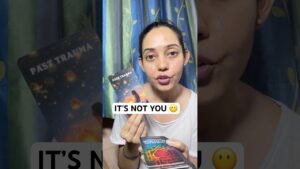 Leia mais sobre o artigo Love isn’t the problem… this is 😳 #tarot #shorts #tarotreading