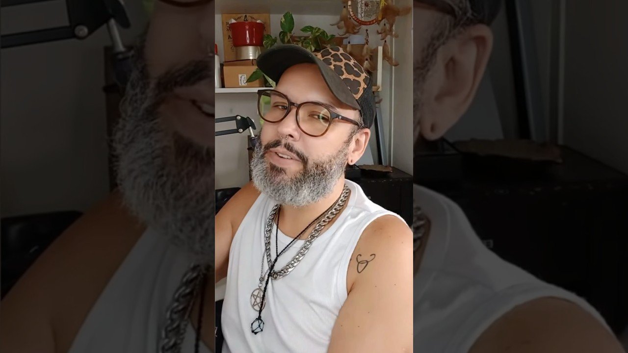 No momento, você está visualizando Não pira não 🤣😅 #fy #tarot #reiki #radiestesia #baralhocigano #brunoignacio #fypシ゚ #fypyoutube