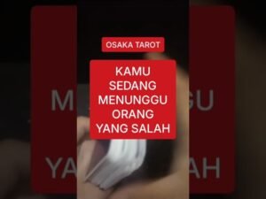 Leia mais sobre o artigo Tarot reading, kamu sedang menunggu orang yang salah??? #tarot #tarotreading #tarotreader