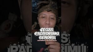 Leia mais sobre o artigo TEGAS PADA DIRIMU SENDIRI‼️WETON WAGE SIAP BANGKIT #wetonwage #tarot #primbonjawa