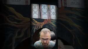 Leia mais sobre o artigo ❗Что Скрыто от Вас!? #shorts #tarot #runes