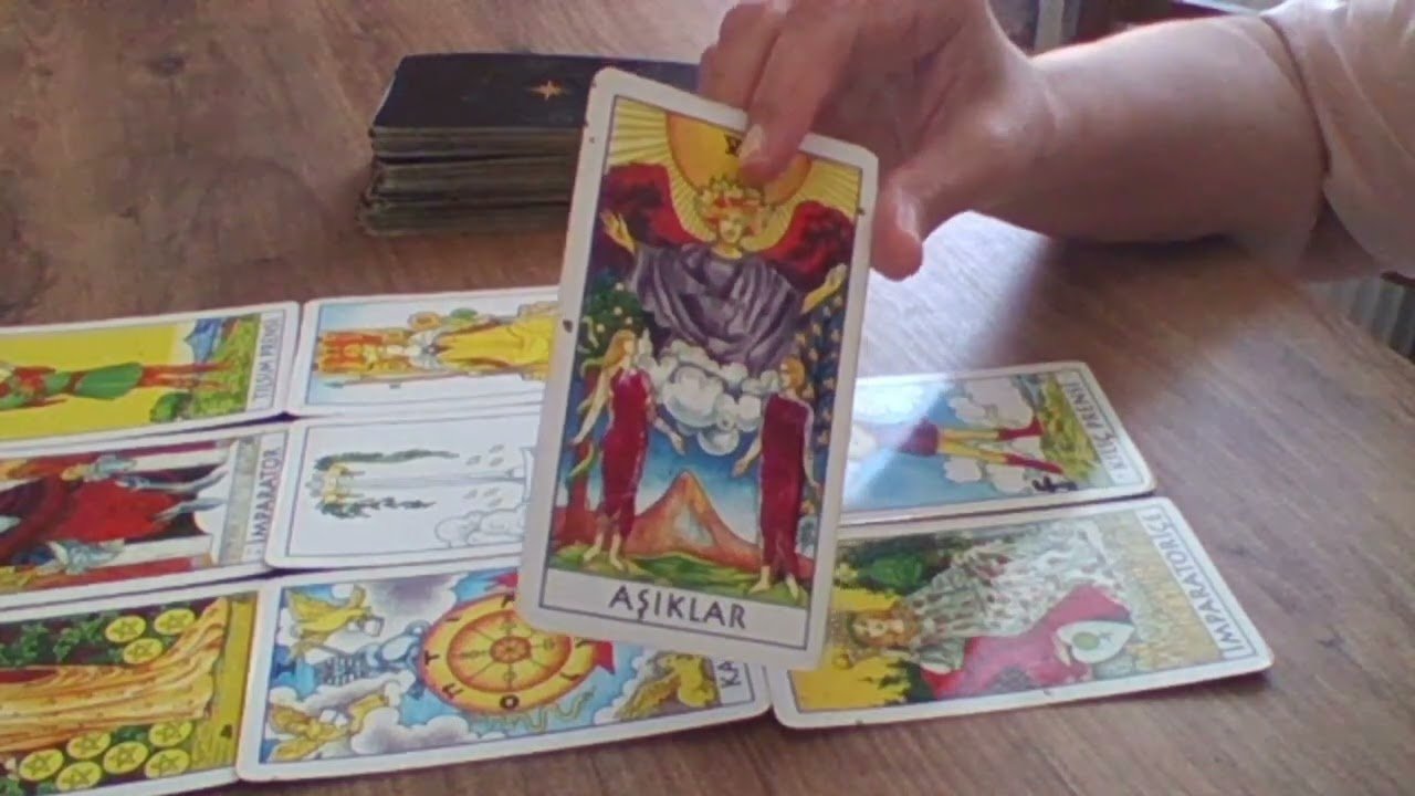 No momento, você está visualizando Aklımızdaki Kişi Üçüncü Kişileri Yarıp Geçecek – İlahi Adalet Tarot