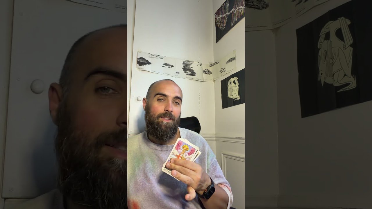 No momento, você está visualizando Le masque qu’il porte vient de craquer  #tarot #oracleamour #taro