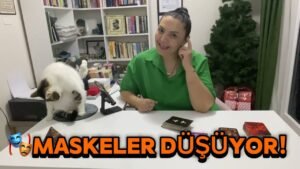 Leia mais sobre o artigo 🎭MASKELER DÜŞÜYOR ! GERÇEK YÜZÜNÜ GÖRMEYE HAZIR MISIN ? #tarot #aklındakikişi #aşkfalı #psikoloji