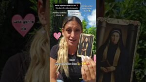 Leia mais sobre o artigo OMG Wie geil ist das denn😲💃 Dein Ausgleich🪄 #tarot #tarotreading#tarotcards #schicksal#erfolg #liebe