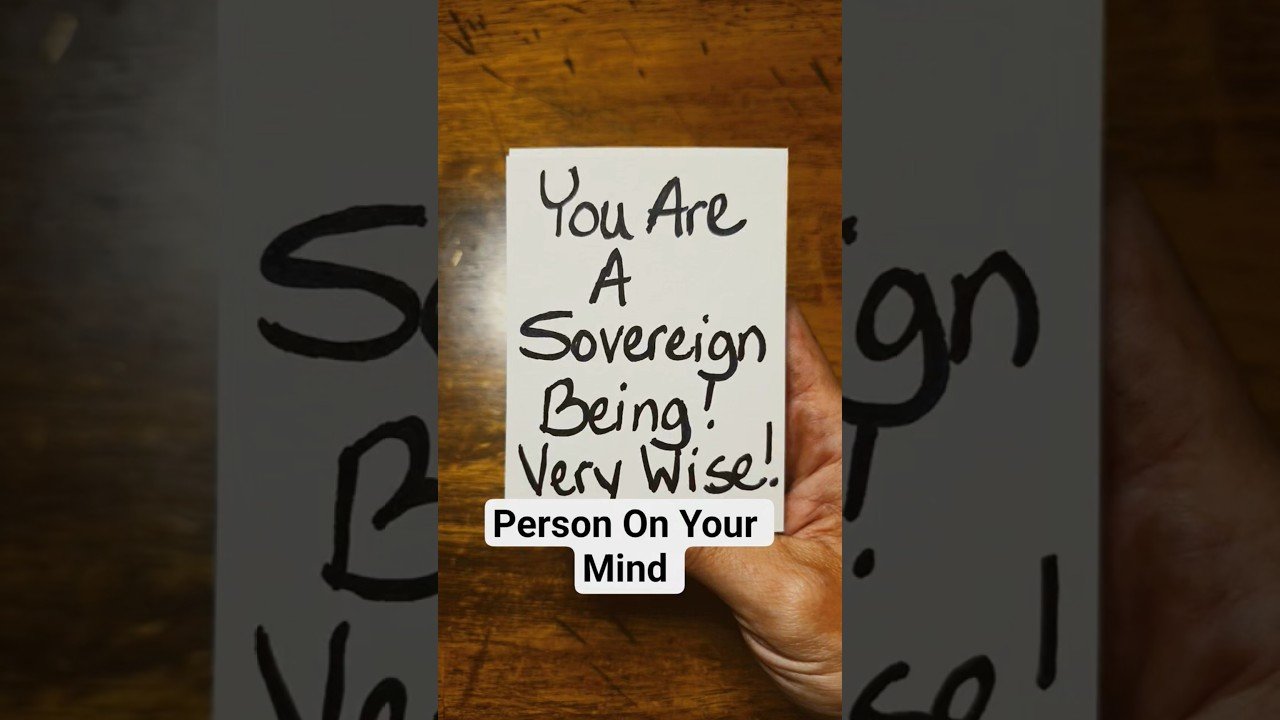 No momento, você está visualizando #persononyourmind #twinflametarot #tarot #soulmate #twinflame #lovereading #youneedthismessage #love