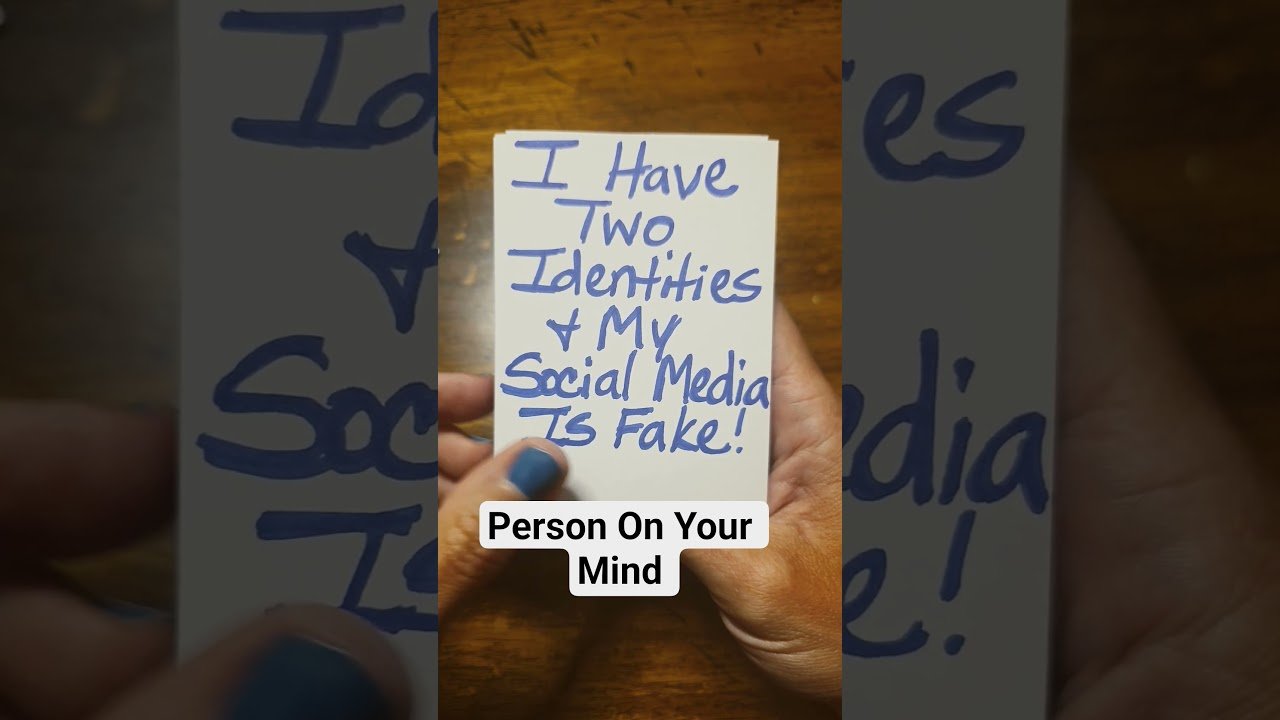 No momento, você está visualizando #persononyourmind #twinflametarot #tarot #soulmate #twinflame #lovereading #youneedthismessage #lov