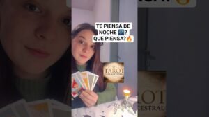 Leia mais sobre o artigo TE PIENSA EN LA NOCHE? QUE PIENSA? #shorts #tarot #shortvideo #amor