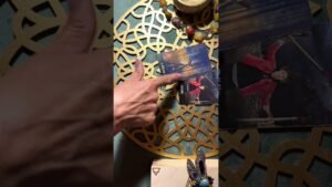 Leia mais sobre o artigo CO DO CIEBIE IDZIE W MIŁOŚCI 😍#short #shortvideo #shortsvideo #tarot #wróżba #tiktok #tiktokvideo