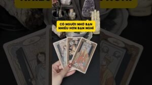 Leia mais sobre o artigo Có người nhớ bạn nhiều hơn bạn nghĩ #tarot #duongtarot #tarotreels #tarotvietnam #tarotonline