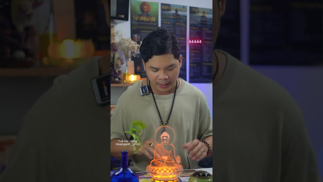 No momento, você está visualizando Hoàng Anh Tarot: Bạn rất đặc biệt, bạn là người được gia tiên chấm chọn