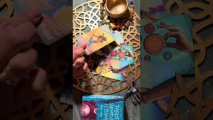 Leia mais sobre o artigo MASZ WAŻNĄ WIADOMOŚĆ 😍 #short #shortvideo #shortsvideo #tarot #wróżba #tiktok #tiktokvideo