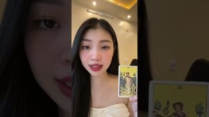 Leia mais sobre o artigo Tarot: Một chu kì xui xẻo SẮP KẾT THÚC và bạn nhận được MAY MẮN 🥰 #tarottrending #tarot #phongthuy