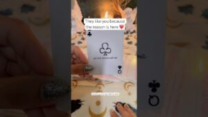 Leia mais sobre o artigo They like you back 🥰❤️ #tarot #tarotreading