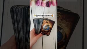 Leia mais sobre o artigo ✨ До кінця вересня 🔥 таро розклад #shorts  #tarot  #таро