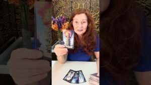 Leia mais sobre o artigo Das Tarot – was will es dir mitteilen? #tarot #coaching #kartenlegen #tarotreading