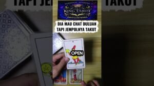 Leia mais sobre o artigo DIA MAU CHAT DULUAN TAPI JEMPOLNYA TAKUT !!? #kinktarot #pesansemesta #tarot