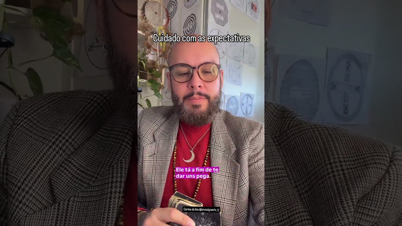 No momento, você está visualizando Ele quer te dar uns pegas!  #fy #tarot #reiki #radiestesia #baralhocigano #fypシ゚ #fypyoutube