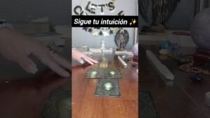Leia mais sobre o artigo Escoge una carta #tarot #tarothoy #tarotinteractivo #tarotintuitivo #escogeunacarta #eligeunacarta