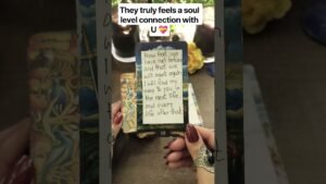 Leia mais sobre o artigo Heart touching message From them 💖 #lovetarot #lovetarotreading #tarotreading #tarot