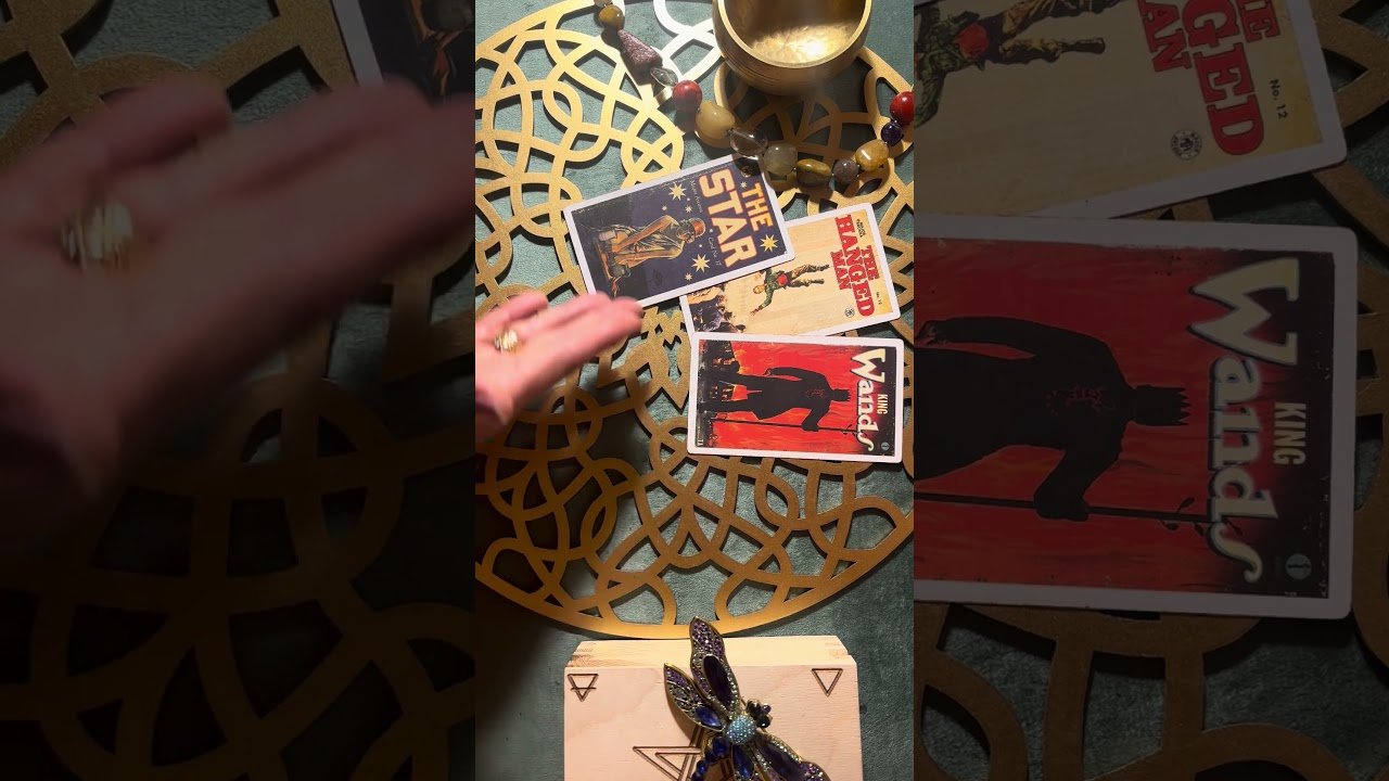 No momento, você está visualizando KTO JEST TOBĄ ZAUROCZONY 😘 #short #shortvideo #shortsvideo #tarot #wróżba #tiktok #tiktokvideo