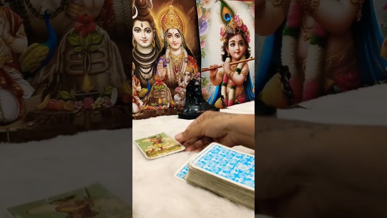 No momento, você está visualizando NEXT 7 DAYS IN YOUR LIFE 🥰#tarot #tarotreading #shorts #viral #trending #viralshorts
