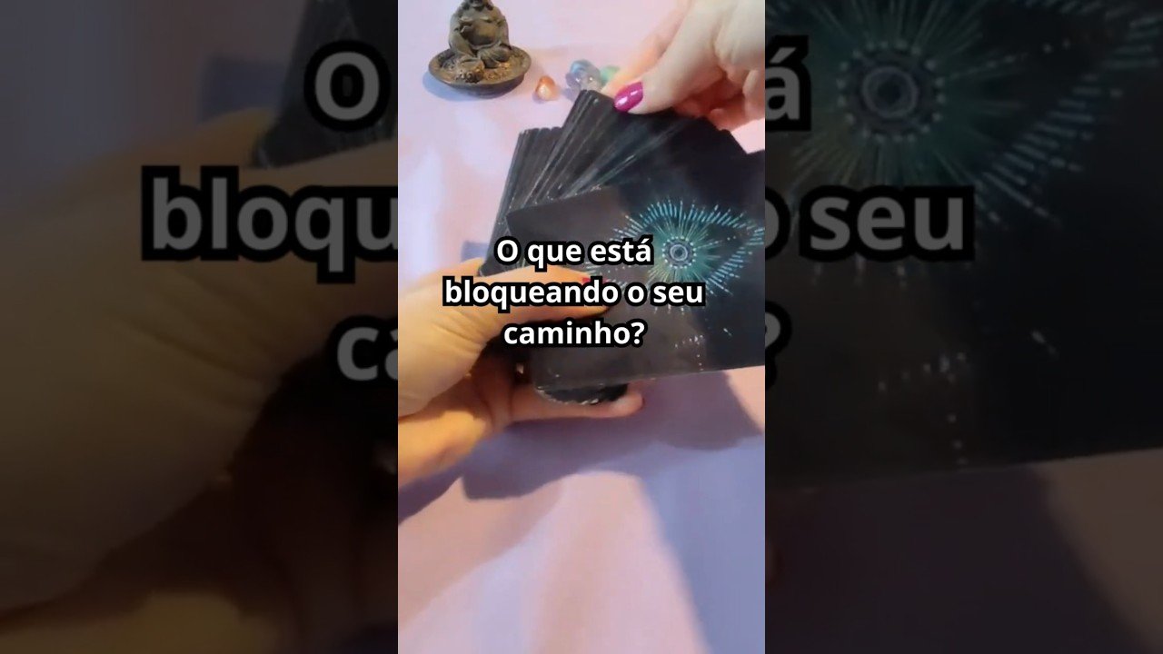 No momento, você está visualizando O que está bloqueando o seu caminho? 🃏 #leituraintuitivo #taro #tarotdodia #tarot #baralho