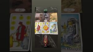 Leia mais sobre o artigo #tarot #tarotreading #keşfet #astroloji #aklimdakikisi #tarotcards #mantra #love #tarotreader short