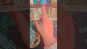 Leia mais sobre o artigo Te llamará pronto ?🔮🙏 #tarot # #lecturacartas #tarotreading