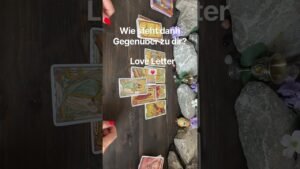 Leia mais sobre o artigo Wie steht dein Herzensmensch gerade zu dir? #liebe #tarot #orakelheute #soulmate #emotionen