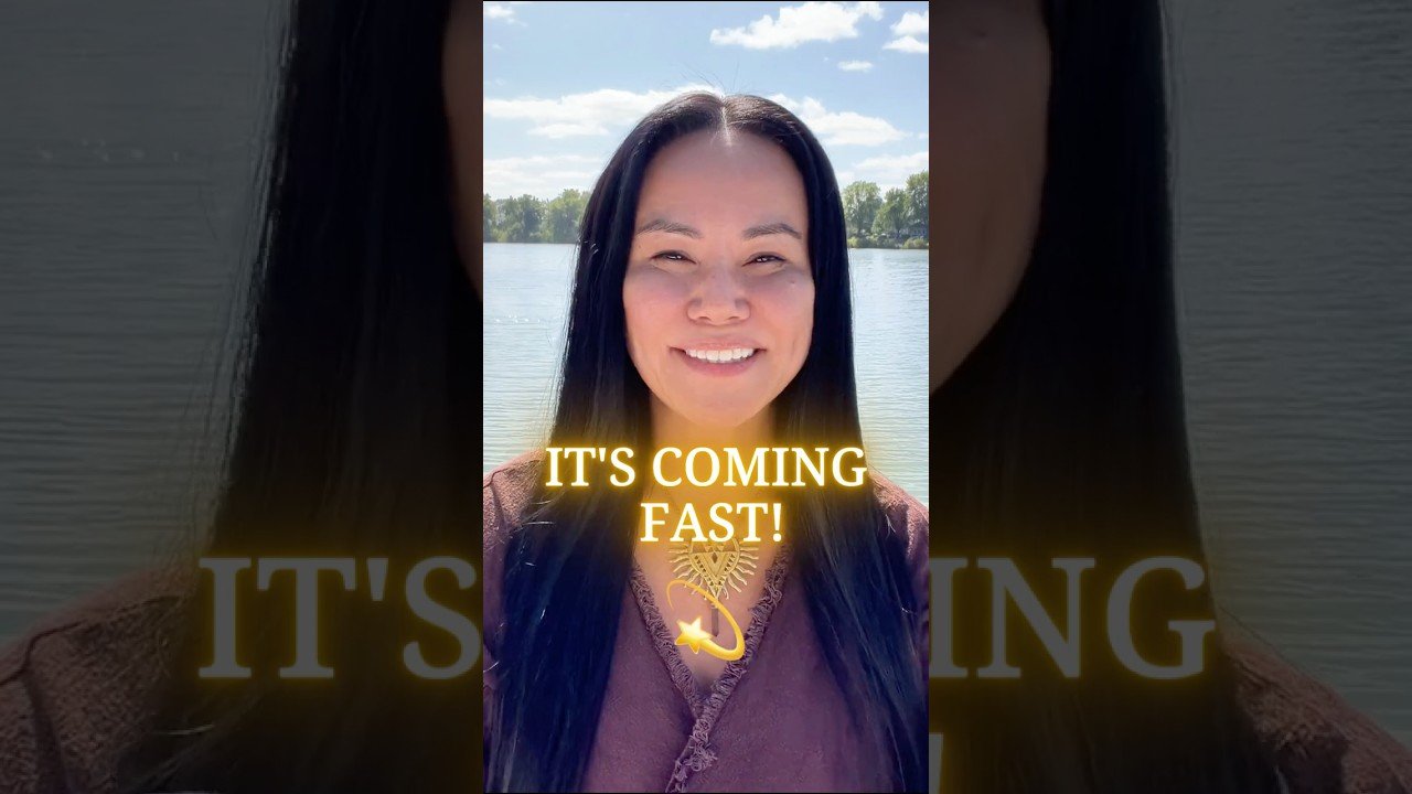 No momento, você está visualizando Within The Next 24 Hours…Somehting BIG Happens!💫 #meditation #god #tarot