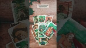 Leia mais sobre o artigo Чи є у нього інша? 💔 таро розклад #shorts  #tarot  #таро
