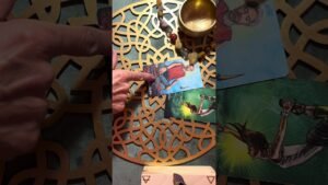 Leia mais sobre o artigo CO CIĘ WKRÓTCE ZASKOCZY 😘 #short #shortvideo #shortsvideo #tarot #wróżba #tiktok #tiktokvideo