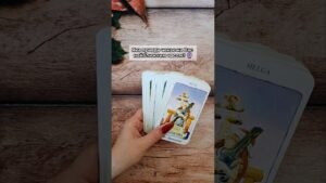 Leia mais sobre o artigo Яка правда чекає на Вас найближчим часом? 🔮 таро розклад #shorts  #tarot  #таро