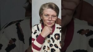 Leia mais sobre o artigo Что происходит у вас за спиной? #онлайгадание #таро #tarot #будущеетаро  #картытаронаотношения