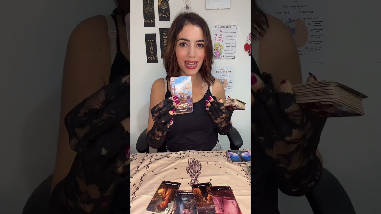 No momento, você está visualizando #lecartediviola #tarot #oracolodellasibilla #amore #perte